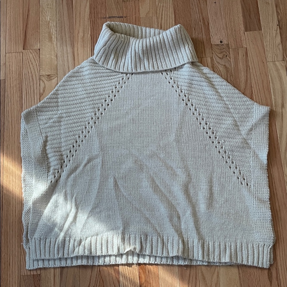 LAmade Turtleneck Poncho Sweater Womens Small Cream Oatmeal Minimalist Layering